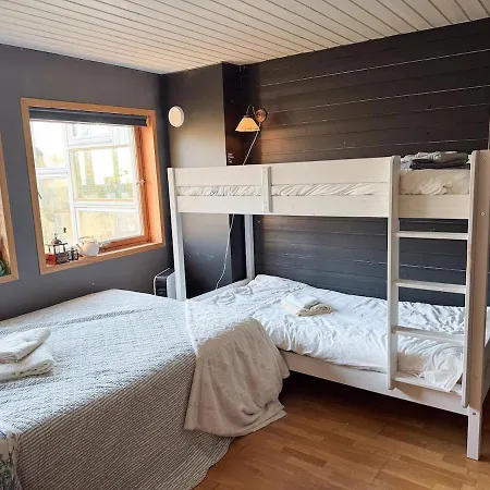 Cozy Close To The Sea Lii